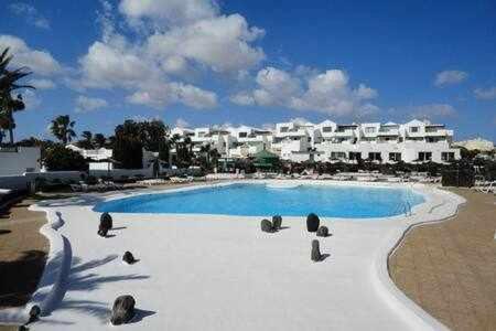 Bonito Apartamento Reformado En Las Coronas Costa Teguise Exterior foto