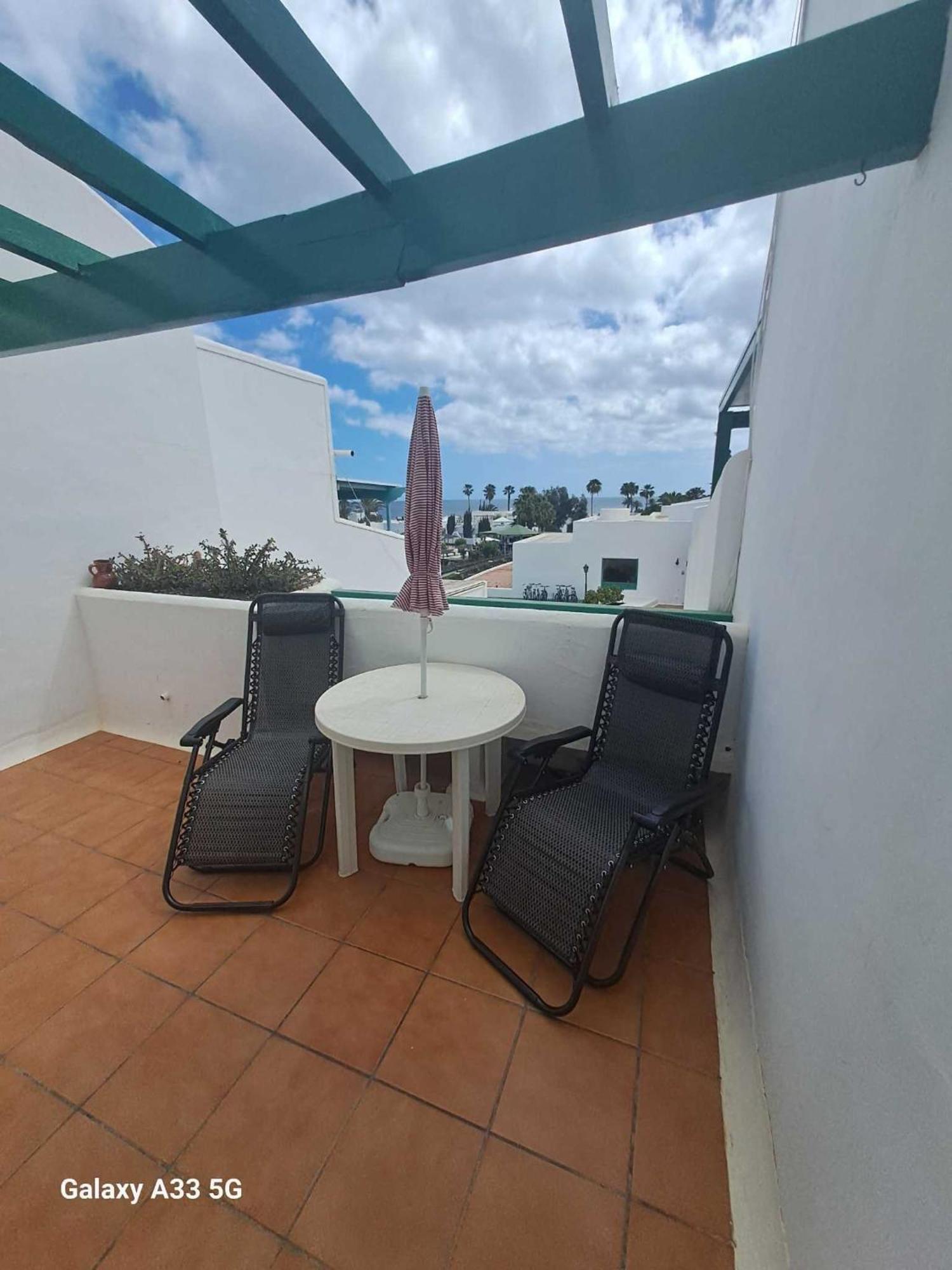 Bonito Apartamento Reformado En Las Coronas Costa Teguise Exterior foto